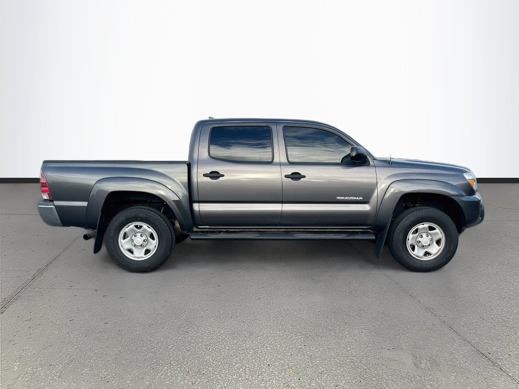 Used 2015 Toyota Tacoma PreRunner w/ SR5 Package RWD image 8