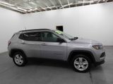 Used 2022 Jeep Compass Latitude w/ Convenience Group image 4