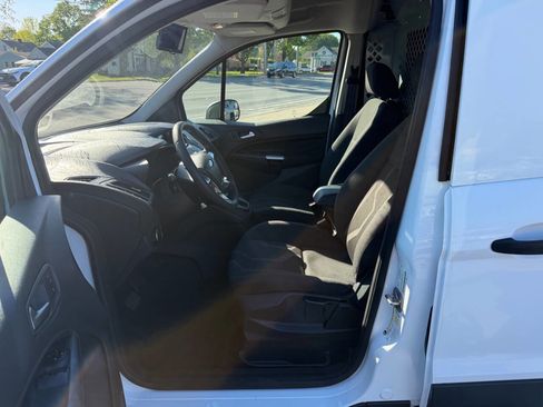 Used 2016 Ford Transit Connect XLT FWD image 10