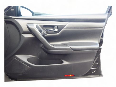 Used 2016 Nissan Altima 2.5 SL image 18