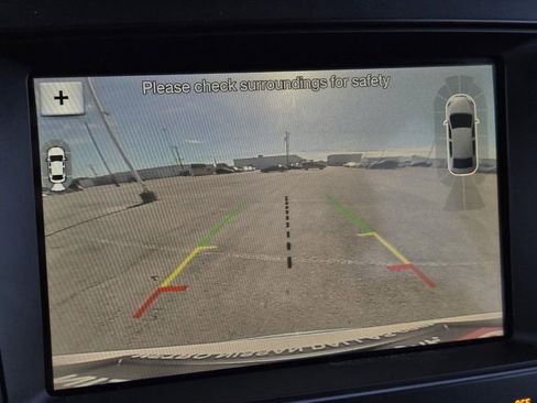 Used 2017 Ford Explorer Platinum image 22