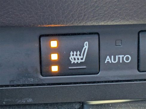 Used 2019 Lexus ES 350 Luxury image 29