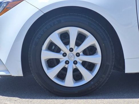 Used 2024 Toyota Corolla LE FWD image 24