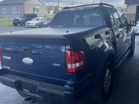 Used 2007 Ford Explorer Sport Trac XLT AWD/4WD image 4