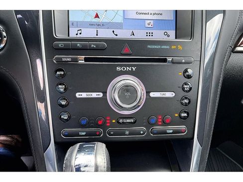 Used 2018 Ford Explorer Platinum AWD/4WD image 25