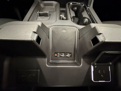 New 2026 GMC Sierra 3500 AT4 AWD/4WD image 21