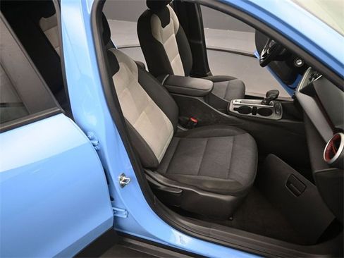 Certified 2024 Chevrolet Trax RS w/ Driver Confidence Package image 19