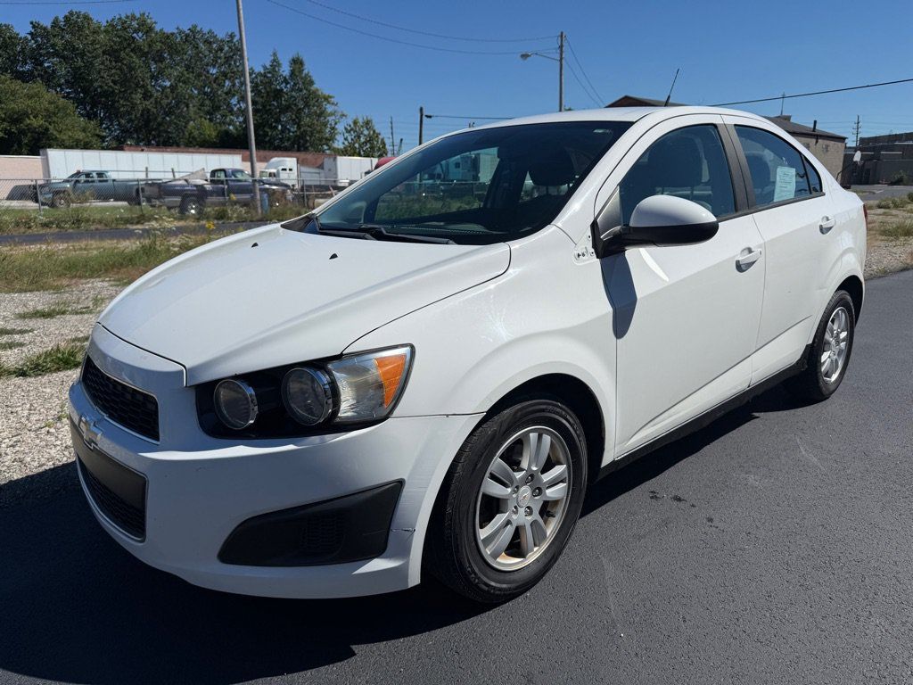 Used 2012 Chevrolet Sonic LS FWD image 6