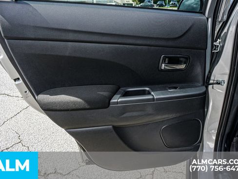 Used 2025 Mitsubishi Outlander Sport AWD image 53