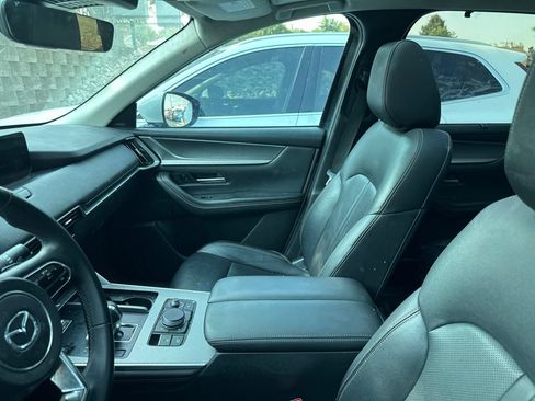 Certified 2024 MAZDA CX-90 Plug-In Hybrid w/ Premium Pkg AWD/4WD image 7
