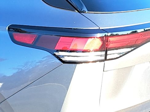 New 2026 Volkswagen Tiguan SE R-Line AWD/4WD image 32