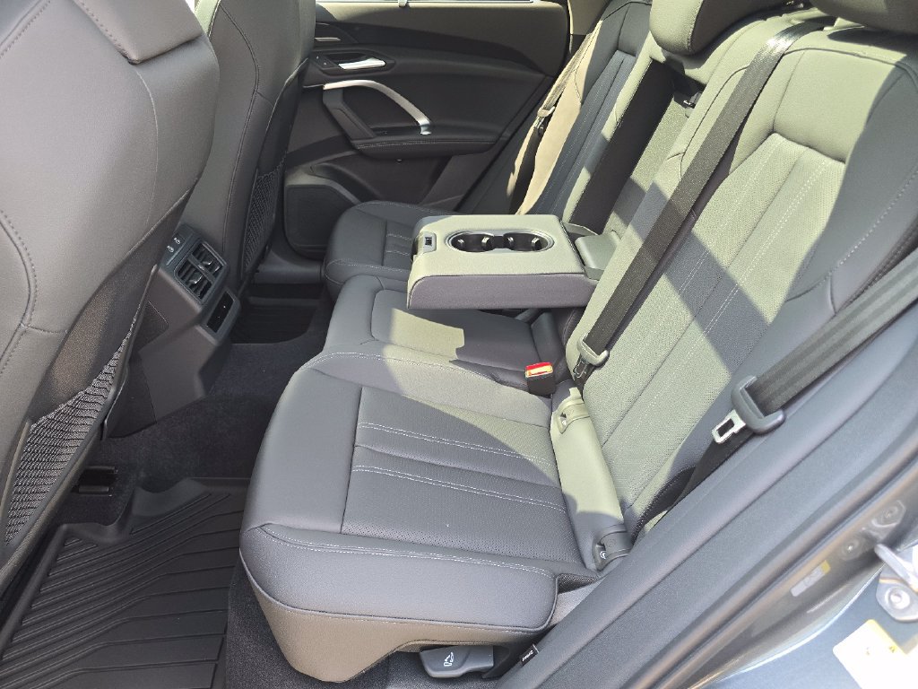 New 2026 Audi Q5 Premium Plus AWD/4WD image 15