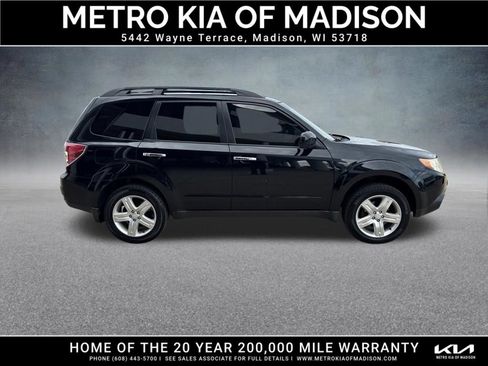 Used 2010 Subaru Forester 2.5X Limited AWD/4WD image 6