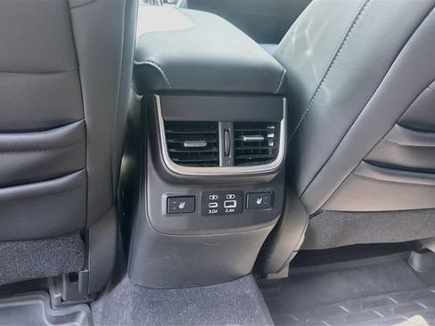 Certified 2025 Subaru Outback Touring XT AWD/4WD image 24