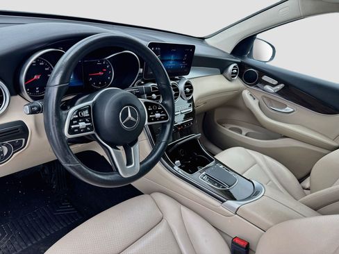 Used 2020 Mercedes-Benz GLC 300 4MATIC image 7