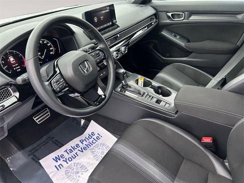Used 2022 Honda Civic Sport image 10