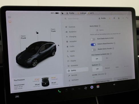 Used 2020 Tesla Model Y Performance image 36