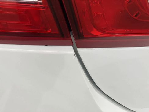 Used 2023 Chevrolet Malibu LT image 34