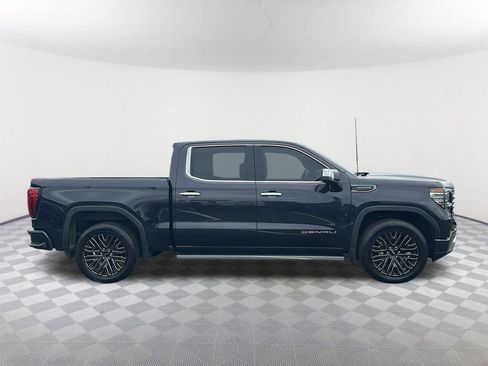 Used 2022 GMC Sierra 1500 Denali Ultimate AWD/4WD image 6