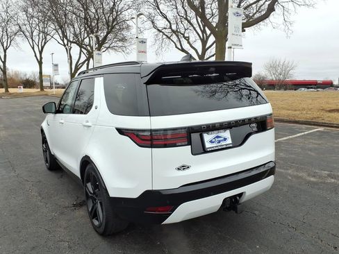 Used 2022 Land Rover Discovery HSE R-Dynamic image 5