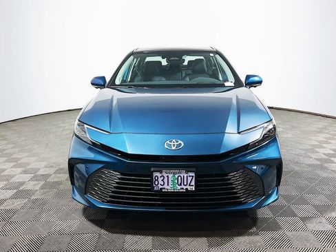 Used 2026 Toyota Camry XLE w/ Premium Plus Package AWD/4WD image 3