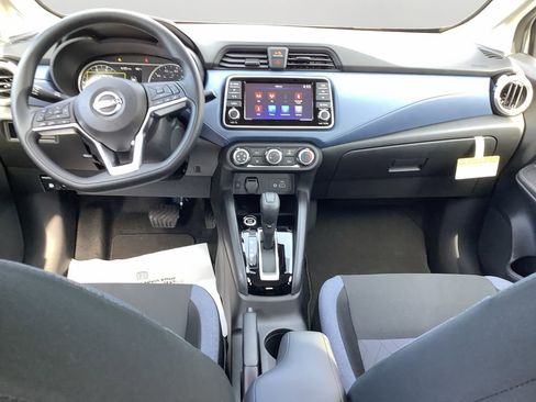 Used 2025 Nissan Versa SV w/ Trunk Package image 16