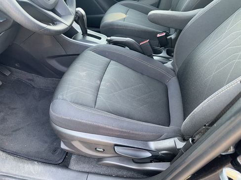 Used 2020 Chevrolet Trax LT image 7