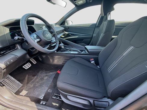 New 2026 Hyundai Elantra Sport FWD image 14