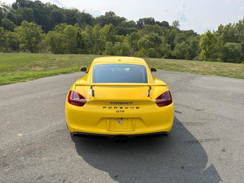 Used 2016 Porsche Cayman GT4 RWD image 6