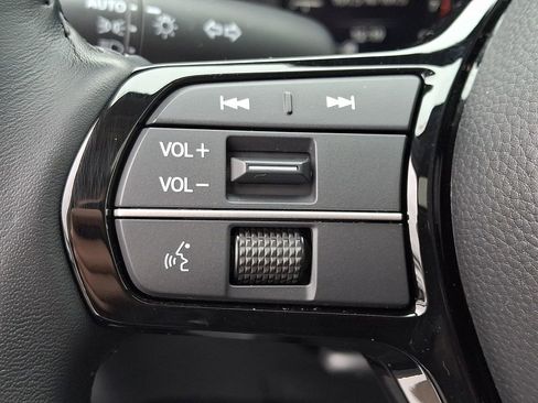 Used 2026 Honda CR-V EX-L image 21