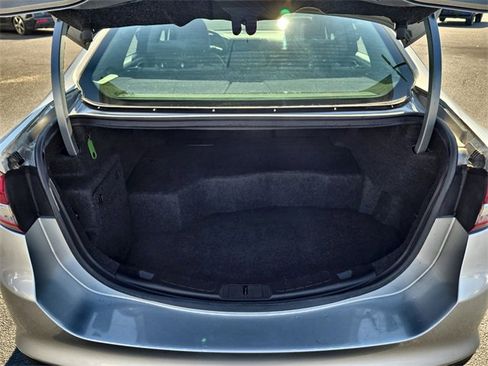 Used 2018 Ford Fusion S image 15