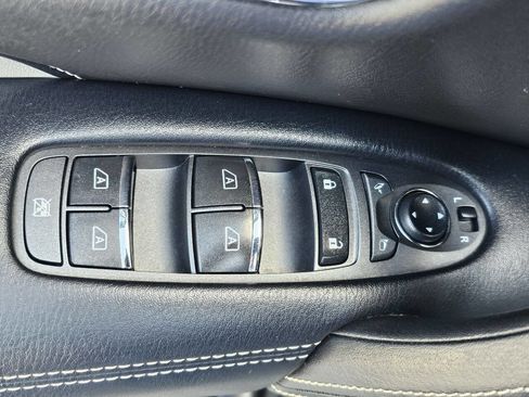 Used 2019 INFINITI QX80 Limited w/ All-Season Package AWD/4WD image 28