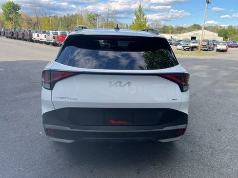 Used 2023 Kia Sportage X-Line w/ X-Line Premium Package AWD/4WD image 5