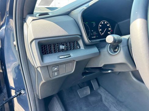 Certified 2025 Honda CR-V Sport-L image 11
