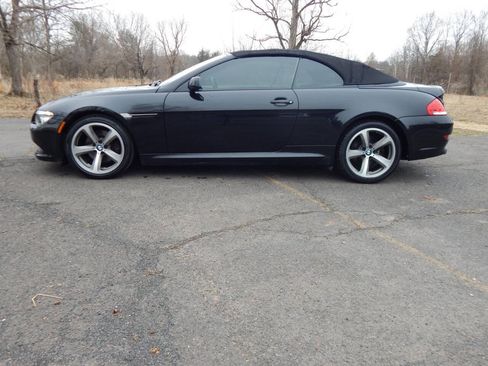 Used 2009 BMW 650i Convertible RWD image 2