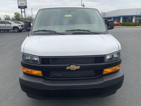 New 2025 Chevrolet Express 3500 Extended w/ Driver Convenience Package image 3