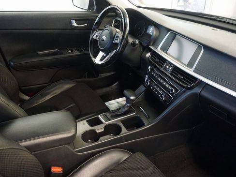 Used 2019 Kia Optima S image 26