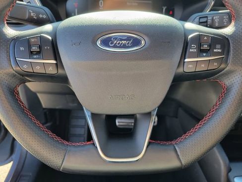 Used 2024 Ford Escape ST-Line image 18