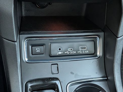 Used 2025 Subaru Ascent Bronze Edition w/ Popular Package #2 image 31