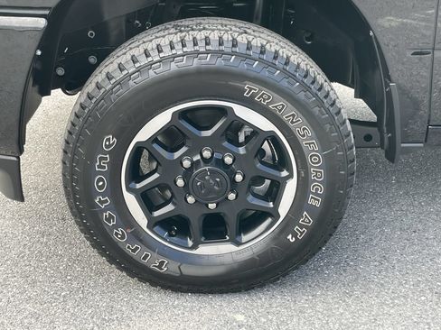 Used 2026 RAM 2500 Laramie AWD/4WD image 26