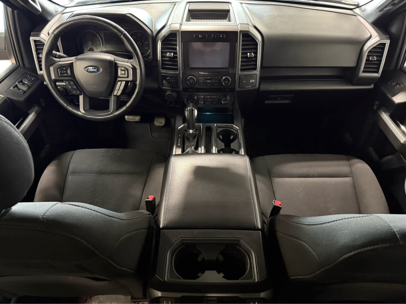 Used 2018 Ford F150 XLT w/ Equipment Group 302A Luxury AWD/4WD image 16