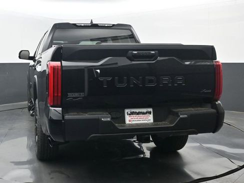 New 2026 Toyota Tundra SR5 AWD/4WD image 18