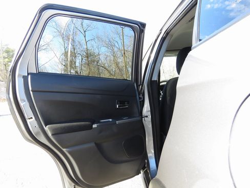 Used 2019 Mitsubishi Outlander Sport SE image 18