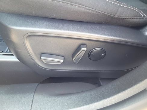Used 2024 Ford Escape Active w/ Tech Pack #1 AWD/4WD image 11