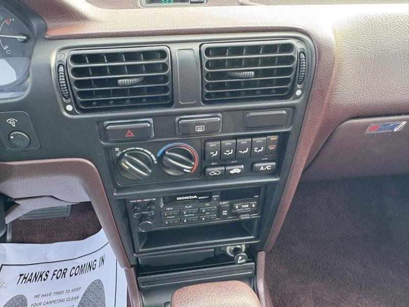 Used 1992 Honda Accord LX image 17