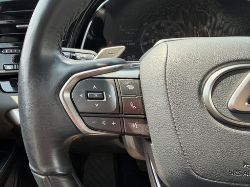 Used 2024 Lexus RX 350 Premium w/ Convenience Package FWD image 17