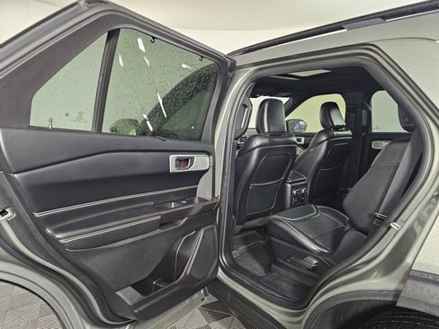 Used 2020 Ford Explorer ST w/ Premium Technology Package image 19