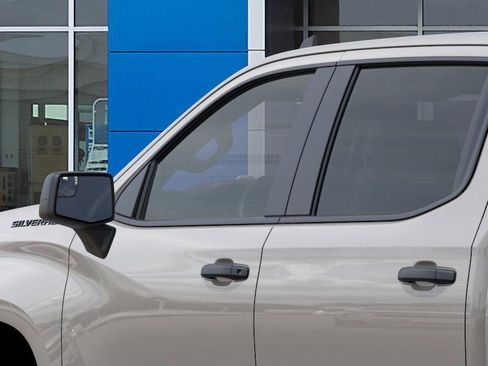 Used 2026 Chevrolet Silverado 1500 Custom w/ Turbomax Blackout Package RWD image 12