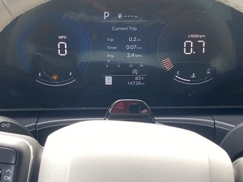 Used 2026 Hyundai Santa Fe SEL AWD/4WD image 19