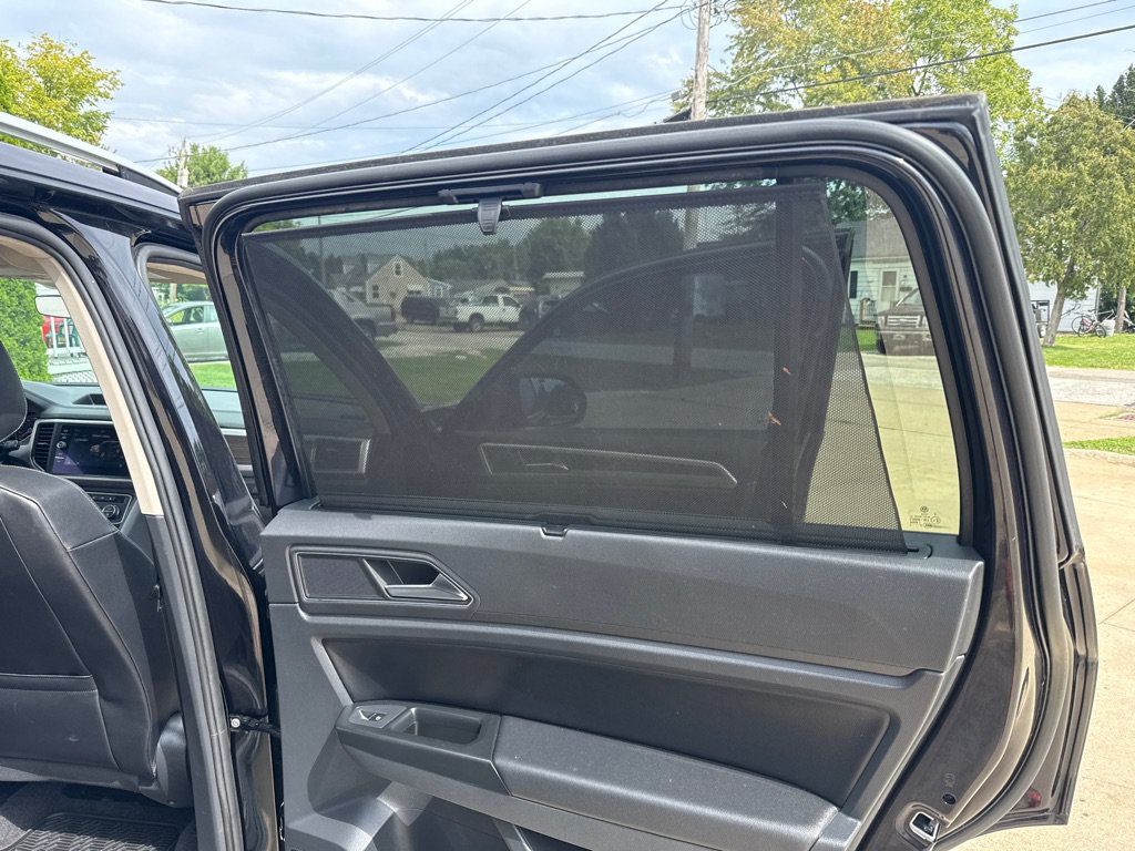 Used 2019 Volkswagen Atlas SE w/ Towing Package AWD/4WD image 16